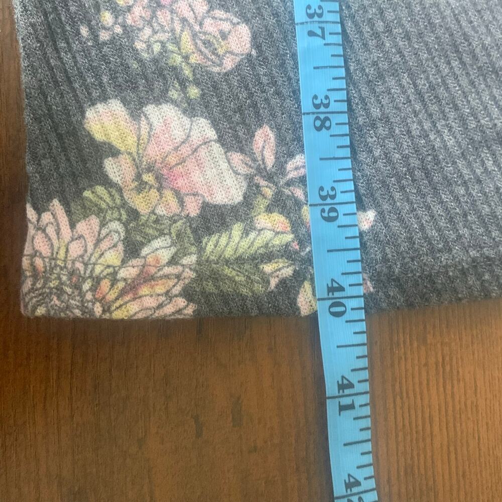 LuLaRoe Gray Floral Ribbed Duster Size XS - Picture 8 of 9